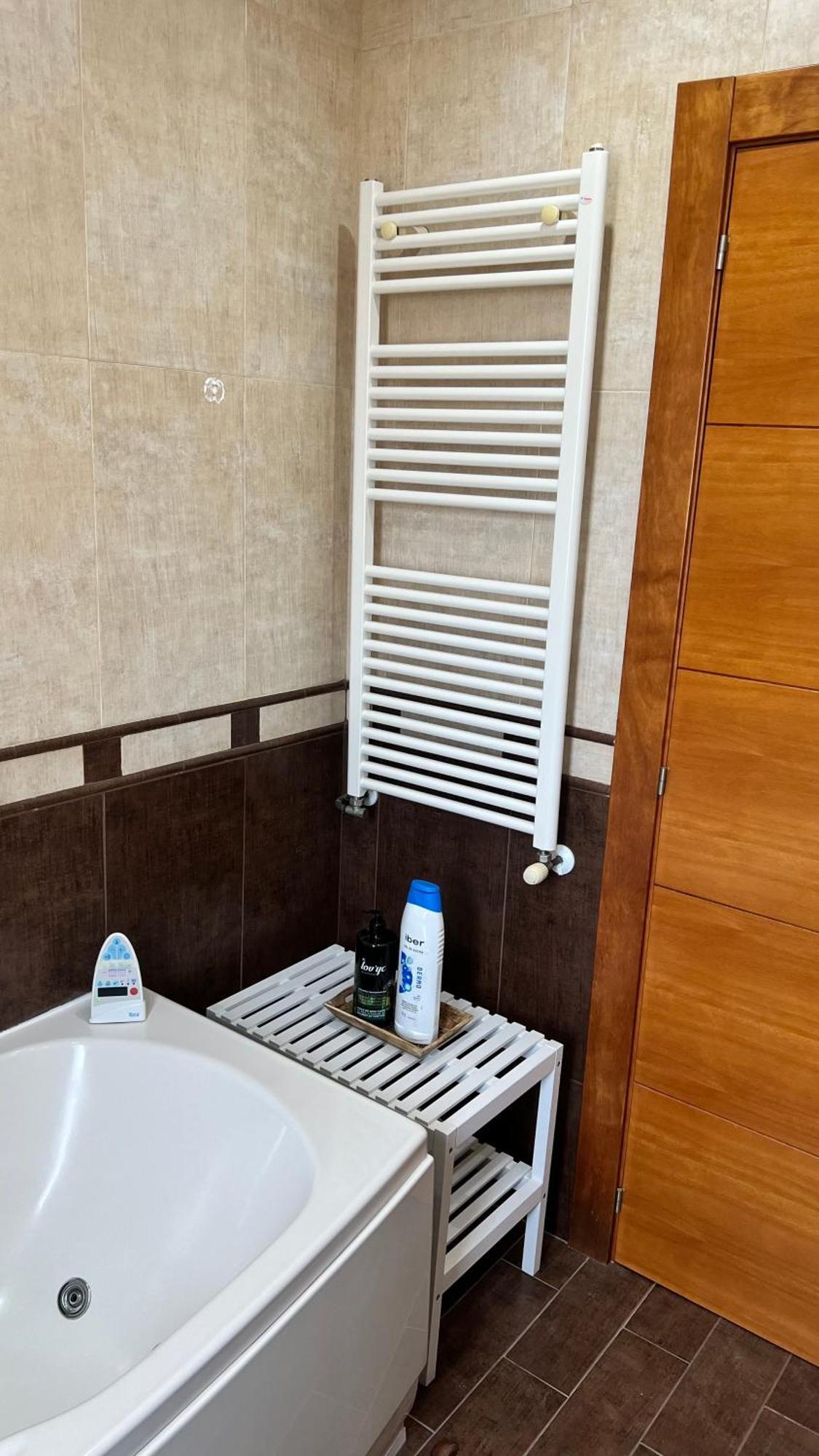Apartamento Ginette Sunbeach 萨洛 外观 照片